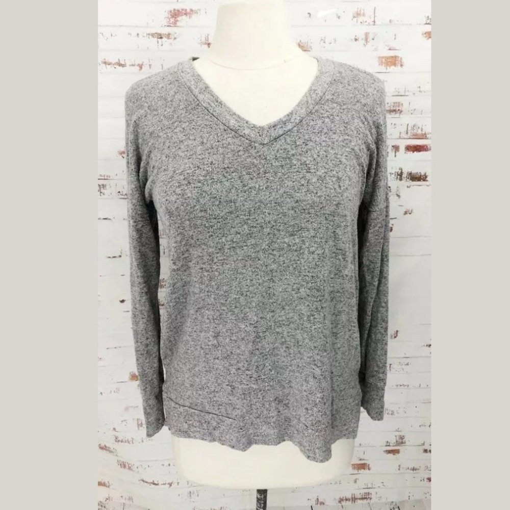 Potter’s Pot Anthropologie Hi-Lo Top Gray